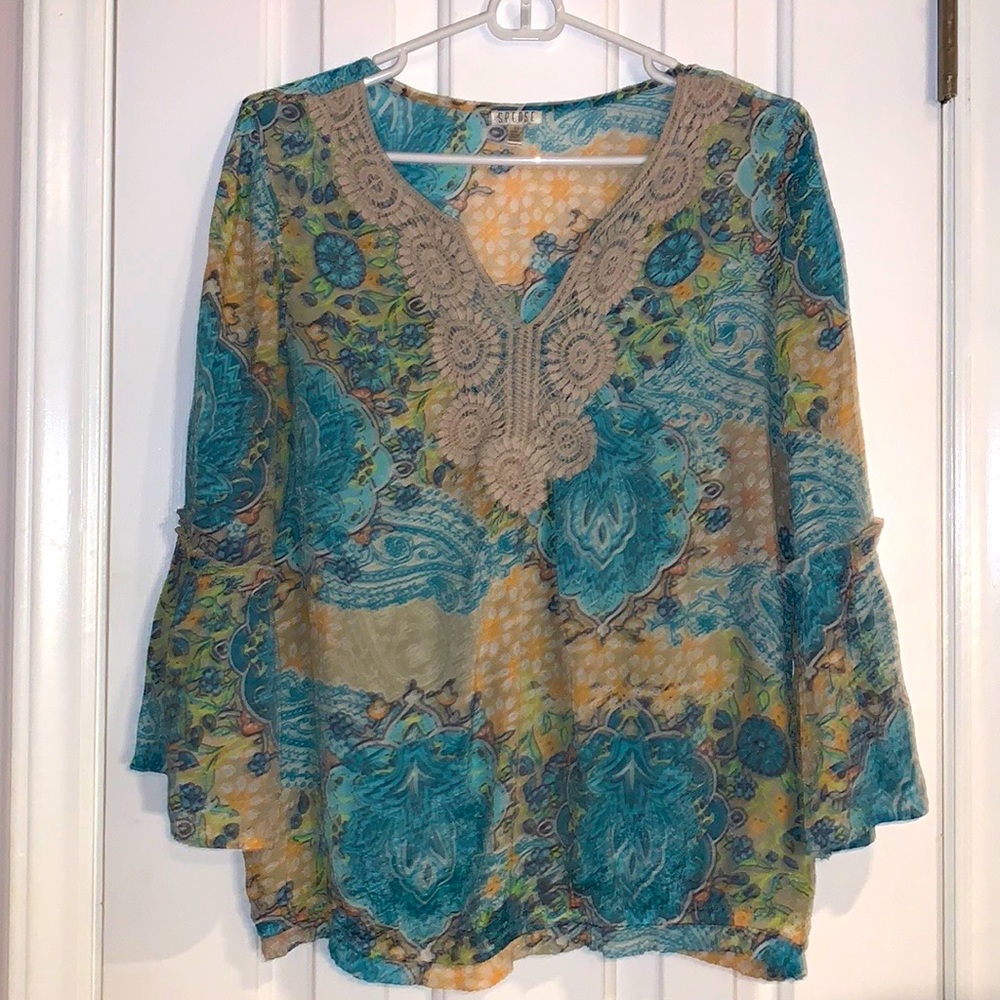 Spense BoHo top V-neck with flared sleeves lace trim size S/P